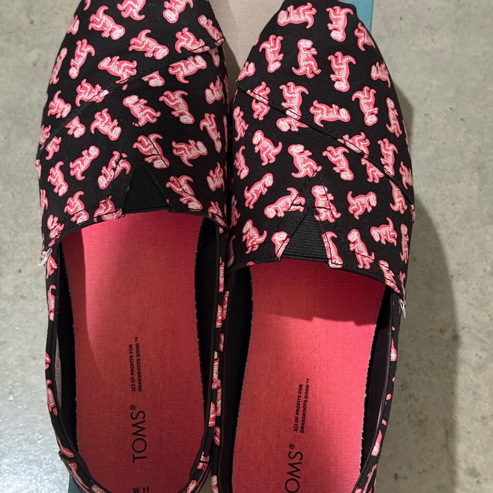 TOMS Women's Black and Pink Glow in the Dark T-Rex Flats